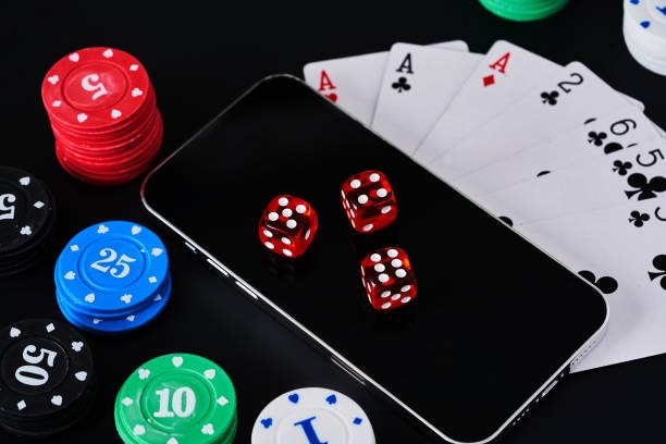 Caribbean Stud Poker table with dealer and players